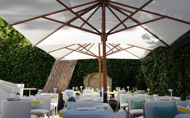 Louis Vuitton has opened a restaurant with Michelin-starred chef Mory Sacko  in the heart of Saint-Tropez - Luxurylaunches